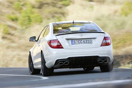 Flotte Gangwechsel: Geschaltet wird schnell und komfortabel über das automatische Siebengang-CVT-Sportgetriebe. (Archiv: Vogel Business Media)