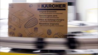 Vom Logistikzentrum in Obersontheim aus beliefert Kärcher alle Kontinente mit mehr als 60.000 verschiedenen Ersatz- und Zubehörteilen. (Bild: Kärcher)