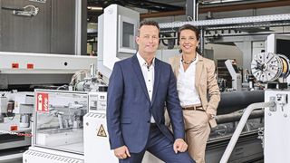 Die Menschen mitnehmen, das stand für Regina Brückner und Axel Pieper von Anfang an im Mittelpunkt. (Bild: Brückner Textile Technologies)