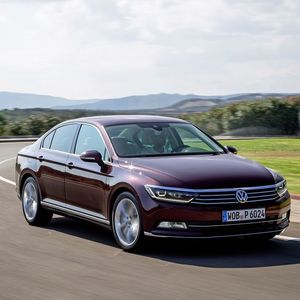 (VW)