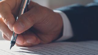 BorgWarner to supply a global automotive thermal and energy management solutions supplier with high voltage coolant heaters (HVCH) for use on a series of EV platforms produced by a major OEM. (Source: tippapatt - stock.adobe.com)