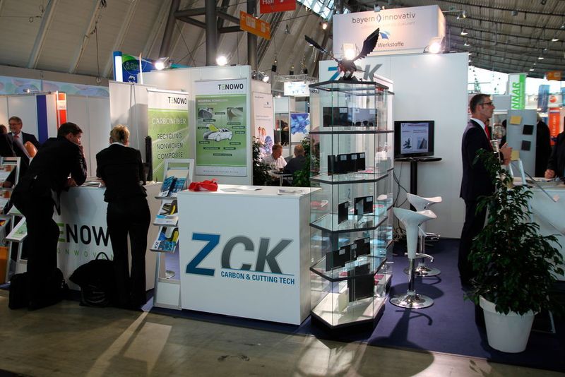 Und weiter geht der Rundgang durch die Hallen der Composites Europe 2015... (Bild: Königsreuther)