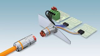 M23-Hybridsteckverbinder für Signale, Daten und Leistung ermöglichen einen durchgängigen Anschluss vom Feld bis auf die Leiterplatte. (Phoenix Contact)