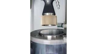 Liebherr-Verzahntechnik nutzt die Grindinghub 2026 dafür, das sogenannte Skivefinishing den Besuchern näher zu bringen. Es steht für mehr Qualität und Produktivität bei Innenrundverzahnungen, indem die Vorteile des Wälzschälens mit denen der CBN-Schleiftechnik nutzbar sind. (Bild: Liebherr)