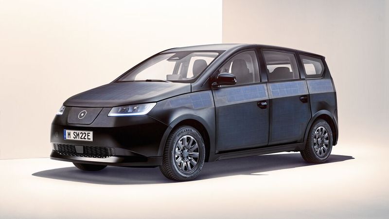 Platz 5: So sieht das Solar-Elektroauto Sion aus – was als Idee unter Freunden in einer Münchner Garage begann, hat sich zu Sion entwickelt – dem weltweit ersten Solar-Elektroauto (SEV) für die breite Masse. (Bild: Sono Motors GmbH/Martin Meiners)