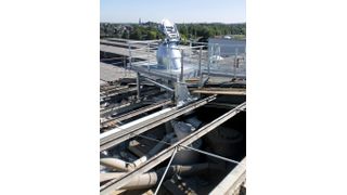 Der neu installierte Explosionsschlot mit Explosionsdruckentlastungsklappe dient der Entkopplung der Anlage und verhindert Schäden an Maschinen und Gebäuden. (Bild: Thorwesten Vent )