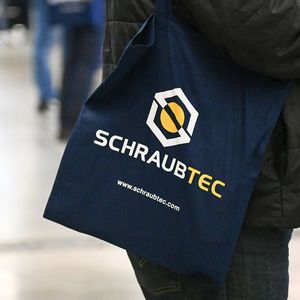 Für die Schraubtec war Landshut der Start in das Messejahr. Es folgen weitere Termine in Sindelfingen, Hamburg, Bochum und Dresden. (Bild:  Stefan Stark)