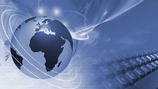 Blick in die Kristallkugel: Wie sieht die Cloud von morgen aus? (© Massimo Cavallo - Fotolia.com)