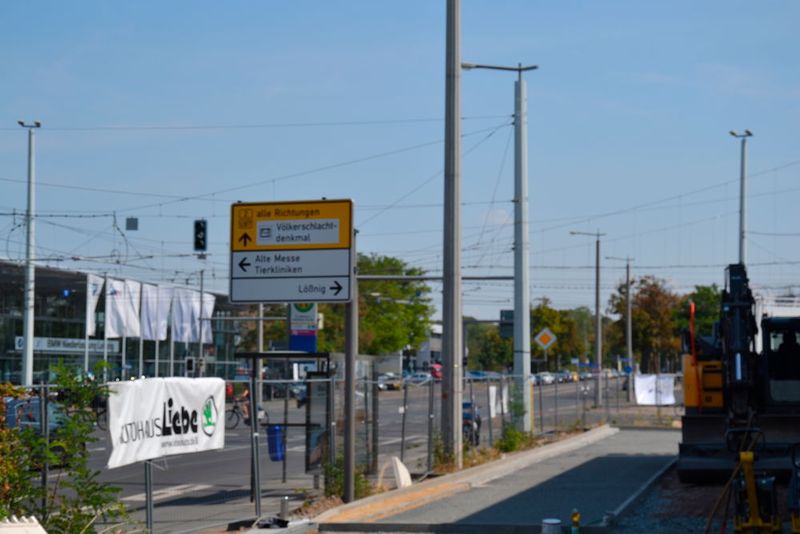 Der dann achte Standort der Autohaus-Liebe-Gruppe befindet sich in bester Lage an der Leipziger Automeile, direkt gegenüber dem Alten Messegelände. (Bild: Michel / »kfz-betrieb«)