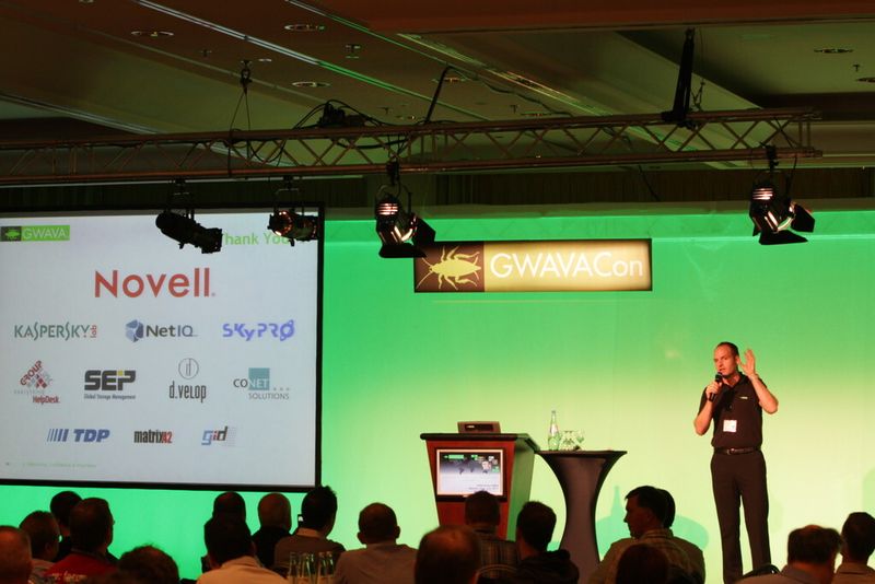 Partner stehen im Mittelpunkt – auf der Bühne Markus Berger (Gwava). (Archiv: Vogel Business Media)