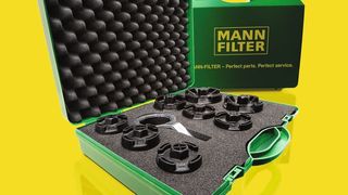 Acht der neun Löseschlüssel bestehen aus Kunststoff, das erleichtert die Handhabung. (Mann + Hummel)