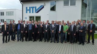 Alle sechs Monate treffen sich die Vertreter der 35 Mitgliedsfirmen des Interessenverbunds für Qualität (IVQ), um sich durch informative und hochaktuelle Vorträge über zeitgemäße und aktuelle Themen auszutauschen. Beim diesjährigen Treffen im Hochleistungszentrum für elektronische Bauteile HTV standen unter anderem das Thema „Einfluss von Höhenstrahlung auf elektronische Bauteile“ im Vordergrund (Archiv: Vogel Business Media)