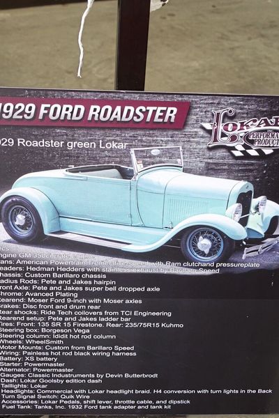 Wie man allerdings ein H-Kennzeichen für einen jetzt gebauten Hotrod bekommt, bei dem nicht einmal der Motor vom Fahrzeughersteller stammt, bleibt das Geheimnis des Prüfingenieurs. (Bild: Dominsky/»kfz-betrieb« )