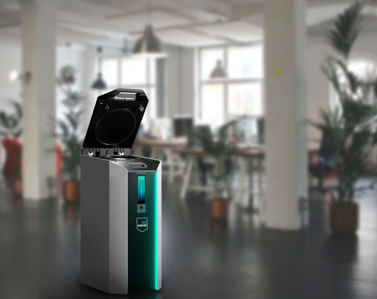 Als kompaktes Vapor Smoothing System von Dyemansion erzeugt die VX1 glatte,  versiegelte und marktreife Teile mit einer Oberflächenqualität wie bei spritzgegossenen Kunststoffteilen. (Bild: Dyemansion)