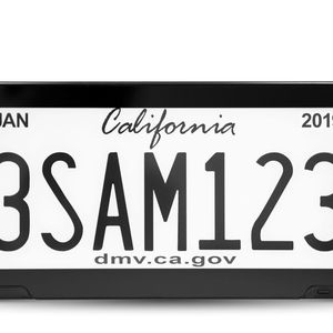 Rund 700 Dollar wird das digitale Heckkennzeichen kosten. Einziger Anbieter ist aktuell das kalifornische Unternehmen Rplate. (Bild:  RPlate)