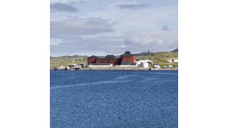 Die Equateq-Produktionsstätte für Omega-3-Fettsäuren auf der schottischen Insel Lewis in den Äußeren Hebriden ist jetzt von BASF übernommen worden. (Bild: BASF)