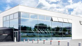 Im neuen Logistik- und Montagezentrum von Canyon Bicycles sorgen Regallösungen von Bito für einen optimalen Materialfluss. (Bild: Bito)