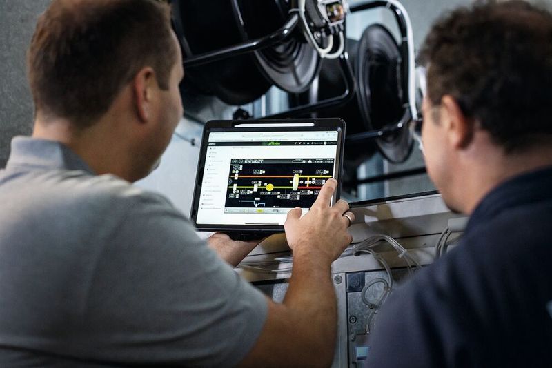 Das digitale Ökosystem Nexaira von EBM-Papst hilft Herstellern und Betreibern von HLK-Anlagen dabei, Ausfallzeiten zu minimieren und einen zuverlässigen Betrieb sicherzustellen.(Bild:  EBM-Papst)