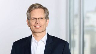 Aldo Kamper kehrt zurück zu Osram. Der Manager leitete bei Osram Opto Semiconductors die LED-Geschäfte für Fahrzeuge. Nach fünf Jahren bei Leoni will er jetzt als Aufsichtsratsvorsitzender bei Osram das Unternehmen strategisch voran bringen. (Bild: Leoni)