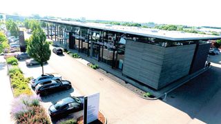 Das Autohaus Bruno Widmann in Crailsheim. (Bild: Widmann)