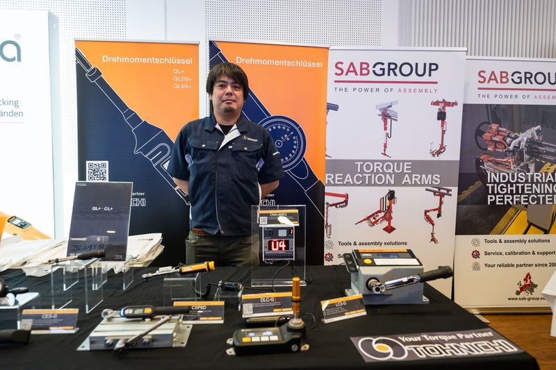 Besucher haben auf der Schraubtec Einblicke über Produkte und Dienstleistungen rund um Schraubverbindungen, -technik, -werkzeuge sowie Einkauf und Beschaffung von C-Teilen erhalten. (Bild: PHOTOVISION-DH GmbH)