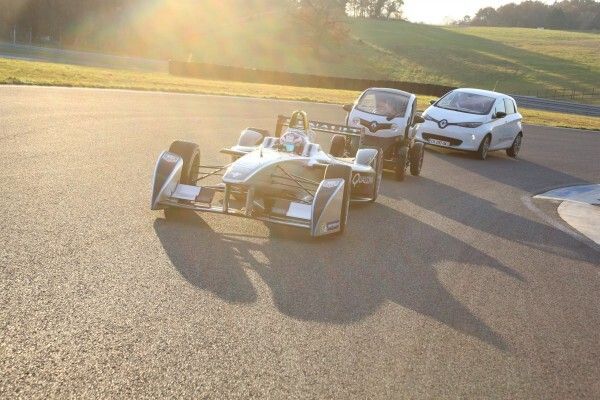 Renault leitet mit der Formel E eine neue Motorsport-Ära ein: Die rein elektrische Rennserie startet in zehn Metropolen. (Bild: Renault)