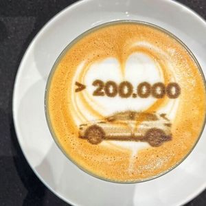 Skoda hatte schon Ende November 208.000 Neuwagen in den Markt gebracht, ein neuer Verkaufsrekord ist in Sicht.(Bild:  Grimm – VCG)