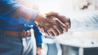 Nutzen Sie das Wissensforum Zerspanung, um gezielt Lösungen für Ihr Problem in kleiner Runde zu diskutieren. (Bild: © SFIO CRACHO - stock.adobe.com)