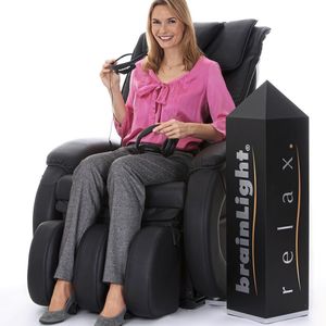 Der Relax Tower Gravity Plus ist gut für das betriebliche Gesundheitsmanagement geeignet. Das System bietet Entspannung auch im Rahmen von Regenerationspausen in Unternehmen.(Bild:  Brainlight)