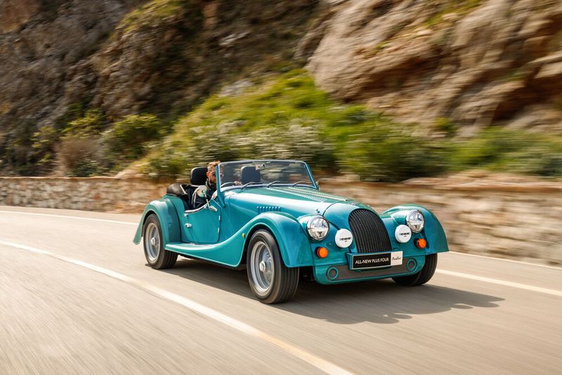 Technisch ist der Morgan ein völlig neues Auto, optisch bleibt er jedoch ganz der Alte. (Bild: Morgan)