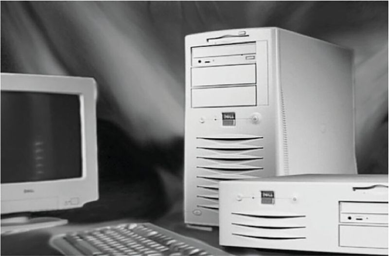 1997 stellt Dell mit der Precision 400 seine erste Workstation vor. Sie war mit einem 266-MHz-Intel-Pentium-II-Prozessor, 64 MB DRAM, Matrox Millenium Video, 2 GB HDD und Windows NT ausgestattet. Zusammen mit einem 17-CRT-Monitor und einem Jahr Support war sie für 3705 US-Dollar erhältlich. (Dell)