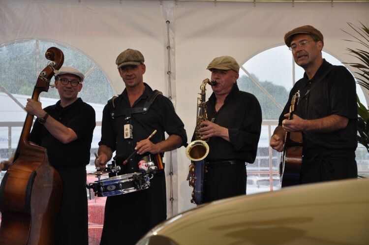 Der Abend umfasste ein breites Show- und Unterhaltungsprogramm. (Foto: Richter)