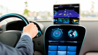 Schutz vor Cyber-Attacken: Sicherheitsrelevante Anwendungen wie ADAS stellen sehr hohe Anforderungen auch an den verwendeten Flash-Speicher. (Clipdealer)