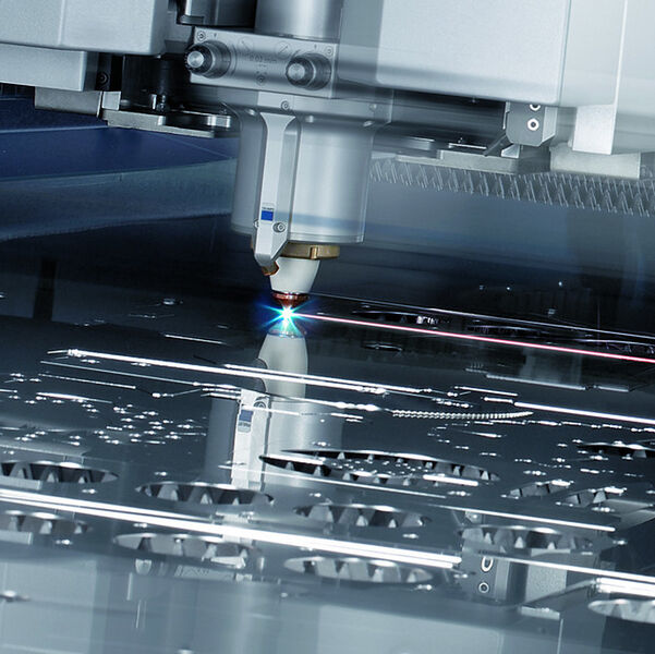 Trumpf bietet mit den Trulaser-Anlagen ein breites Spektrum an 2D-Laserschneidanlagen. So wie die Trulaser-Serie 7000 für die Serien- und Massenfertigung. (Trumpf)