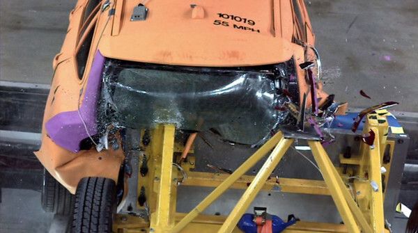 Den Euro-NCAP-Crashtest bestand der Volvo V60 Plug-in-Hybrid als beste Fahrzeug mit Elektromotor (Bild: Volvo)