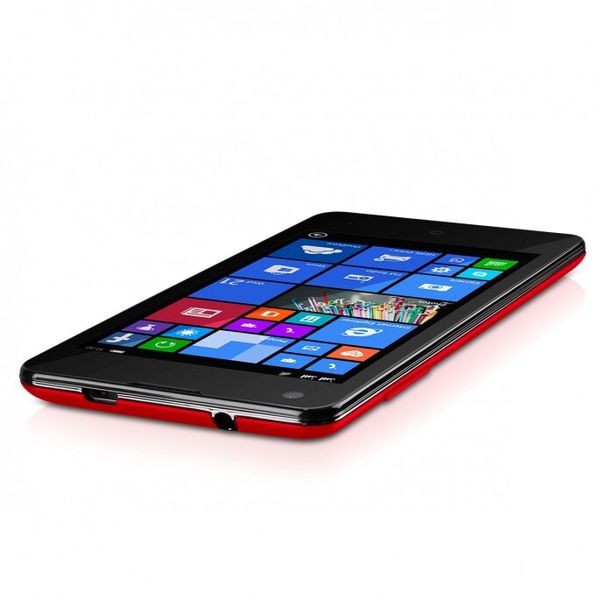Das TrekStore WinPhone 4.7 HD ist ein Mittelklasse-Phone, welches – wie der Name schon andeutet – mit einem 4,7-Zoll-HD-Display ausgestattet ist. Des Weiteren befinden sich 1 GB RAM, 8 GB erweiterbarer Speicher und eine 8 MP Kamera an Board. (Bild: TrekStore)