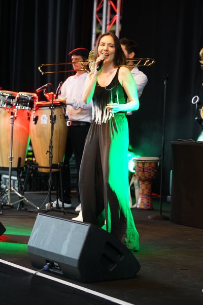 Für die musikalische Untermalung sorgte die Liveband 