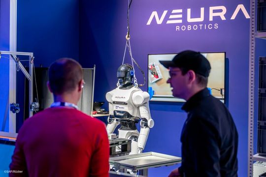 Der humanoide Roboter „4NE1“ von Neura Robotics ist ebenfalls bei der „TechEd“ zu bewundern gewesen. (Bild:  SAP)