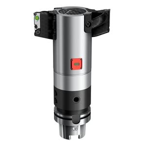 Das Bohrwerkzeug von Ceratizit lässt sich mehrstufig ausführen, sodass die Komplettbearbeitung der Statorbohrung von Elektromotoren in einem Schuss möglich ist, wie es heißt. Es kommt mit Feinverstellung. Die Werkzeugkassetten, die die PKD-Schneiden tragen, sind auch additiv gefertigt.