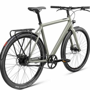 Schön gelöst ist unter anderem das im Schutzblech integrierte, äußerst schlanke LED-Rücklicht.(Bild:  Ampler Bikes)