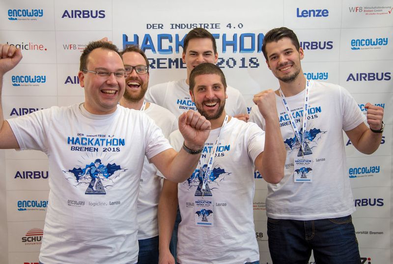 Über den mit 1.500 Euro dotierten ersten Platz konnte sich das Team „neusta“ freuen.  (Lenze)