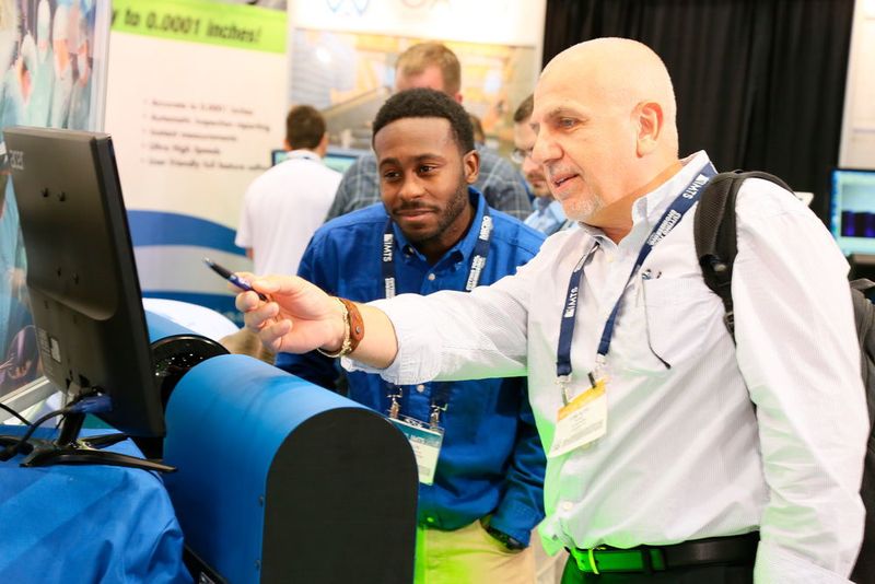 Interessenten aus der Fertigungsindustrie kommen alle zwei Jahre bei der IMTS in Chicago zusammen. (Bild: IMTS)
