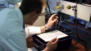 Eiweißelektrophorese am MRI (Bild: MRI/Spreckels)