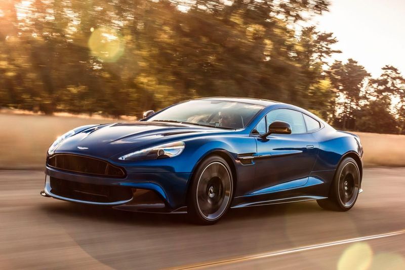 Ab Dezember 2016 bestellbar: Der neue Aston Martin Vanquish S. (Aston Martin)