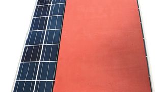 Beim Test der Module kommt eine Heizmatte mit integrierter Metallgaze zum Einsatz. (© Freiberg Instruments)