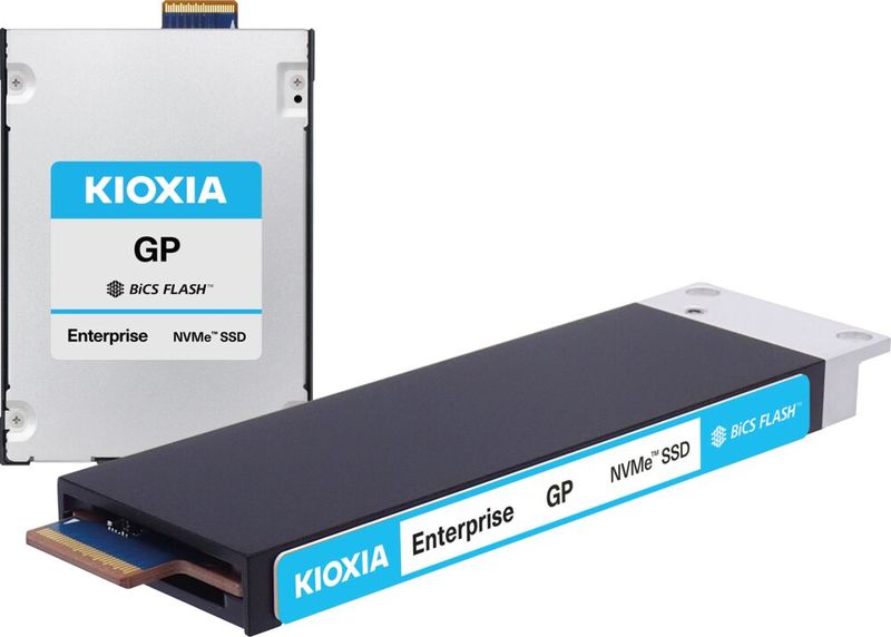 Kioxia hat mit der GP-Serie eine neue Klasse von Super-High-IOPS-SSDs speziell für GPU-Server entwickelt. Sie sollen dort mit direkter Anbindung an die GPUs als Erweiterung des High Bandwidth Memory (HBM) dienen und den wachsenden Bedarf an Key-Value-Cache decken. Die SSDs basieren auf Kioxias XL-FLASH Storage Class Memory. Der Hersteller liefert Muster der GP-Series-SSDs ab dem dritten Quartal 2026 an ausgewählte Kunden.      (Bild: Kioxia)