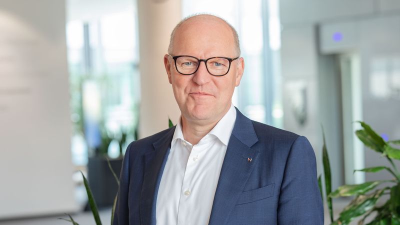 Holger Engelmann, CEO der Webasto Group: „Innovative Produkte und Dienstleistungen erfordern ein erfolgreiches Zusammenspiel von Entwicklung und Produktion.“(Bild:  Webasto Group)