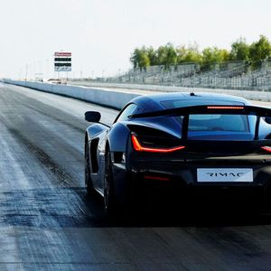 Der Rimac „Nevera“ auf dem Dragstrip beim Famoso Raceway.(Bild:  ampnet)