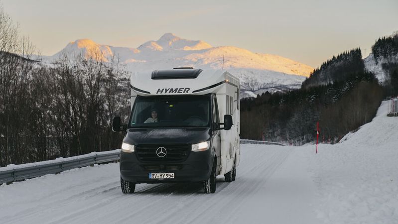Winterfeste Reisemobile sind für eiskalte Tage mit bis minus 15 Grad ausgelegt und auch entsprechend ausgewiesen.(Bild:  Hymer)
