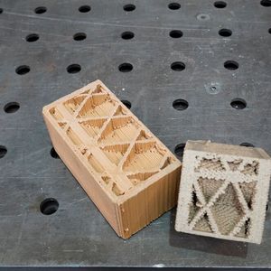 Novo-Tech ist mit einer Produktionskapazität 35.000 t pro Jahr Europas größter Hersteller von Holzwerkstoffen.(Bild:  Novo-Tech)